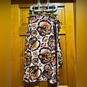 NWOT Byron Bay Floral Wrap Skirt